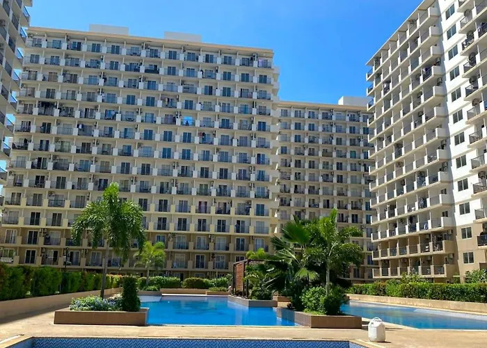Yahay-living & Condotel